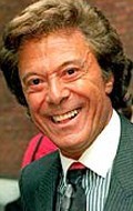 Lionel Blair - bio and intersting facts about personal life.