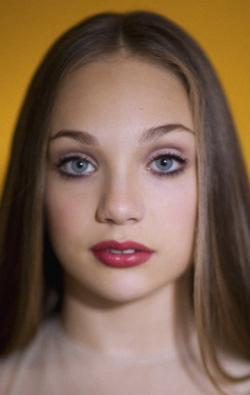 Maddie Ziegler - bio and intersting facts about personal life.