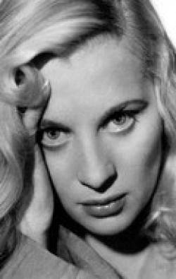 Mai Zetterling - bio and intersting facts about personal life.