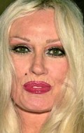 Mamie Van Doren - bio and intersting facts about personal life.
