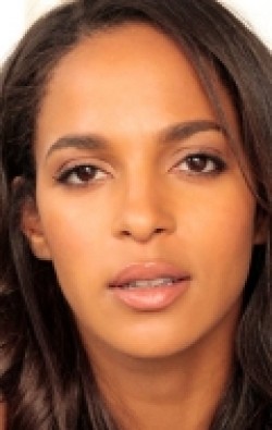 Megalyn Echikunwoke - bio and intersting facts about personal life.