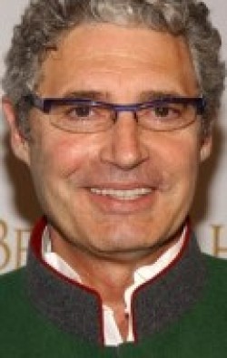 Michael Nouri - bio and intersting facts about personal life.