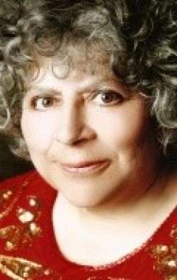 Miriam Margolyes - bio and intersting facts about personal life.
