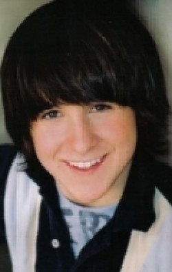 Mitchel Musso - bio and intersting facts about personal life.