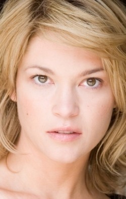 Nicki Aycox - bio and intersting facts about personal life.