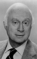 Norman Lloyd - bio and intersting facts about personal life.
