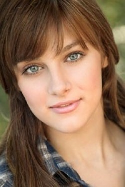 Aubrey Peeples - bio and intersting facts about personal life.