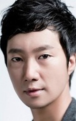Park Hae Il - bio and intersting facts about personal life.