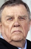 Pat Hingle - bio and intersting facts about personal life.