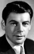 Paul Muni - bio and intersting facts about personal life.