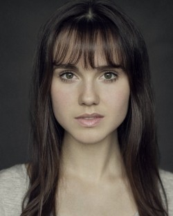 Poppy Drayton - bio and intersting facts about personal life.
