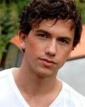 Richard Fleeshman - bio and intersting facts about personal life.