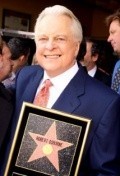 Robert Osborne - bio and intersting facts about personal life.