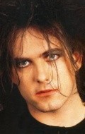 Robert Smith - bio and intersting facts about personal life.