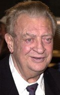 Rodney Dangerfield - bio and intersting facts about personal life.