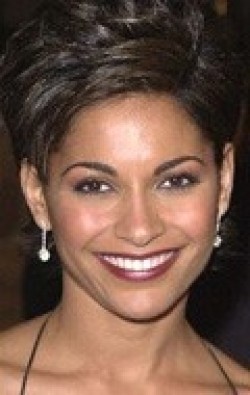 Salli Richardson-Whitfield - bio and intersting facts about personal life.