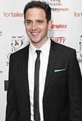 Santino Fontana - bio and intersting facts about personal life.