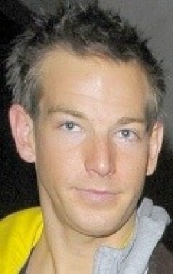 Sean Brosnan - bio and intersting facts about personal life.