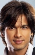 Shahid Kapoor - bio and intersting facts about personal life.