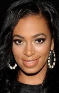Recent Solange Knowles pictures.
