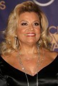 Suzanne De Passe - bio and intersting facts about personal life.