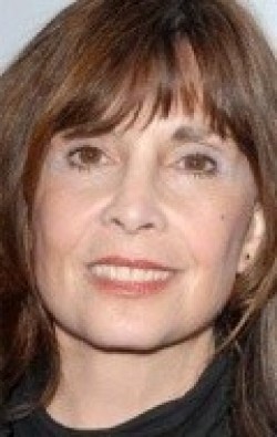 Talia Shire - bio and intersting facts about personal life.