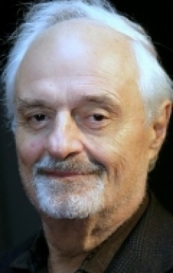 Ted Kotcheff - bio and intersting facts about personal life.