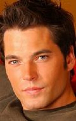 Tim Rozon - bio and intersting facts about personal life.