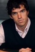 Timothy Simons - bio and intersting facts about personal life.
