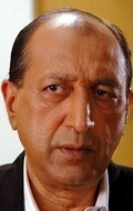 Tinnu Anand - bio and intersting facts about personal life.