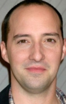 Tony Hale - bio and intersting facts about personal life.