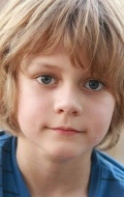 Recent Ty Simpkins pictures.