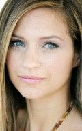 Vanessa Ray - bio and intersting facts about personal life.