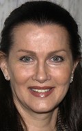Veronica Hamel - bio and intersting facts about personal life.