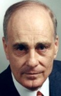 Vincent Bugliosi - bio and intersting facts about personal life.