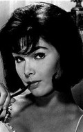 Yvonne Craig - bio and intersting facts about personal life.