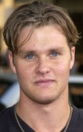 Zachery Ty Bryan - bio and intersting facts about personal life.