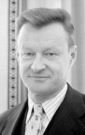 Zbigniew Brzezinski - bio and intersting facts about personal life.