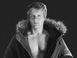 Alexander Ludwig picture