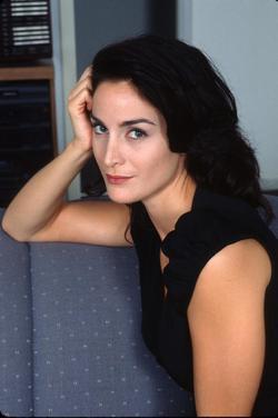 Carrie-Anne Moss picture