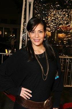 Constance Marie picture