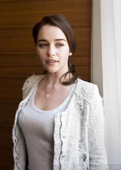 Emilia Clarke picture