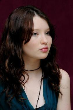 Emily Browning picture