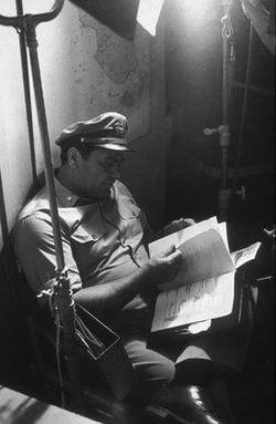 Ernest Borgnine picture
