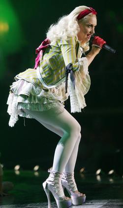 Gwen Stefani picture