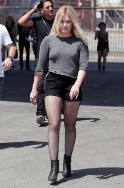 Hilary Duff picture