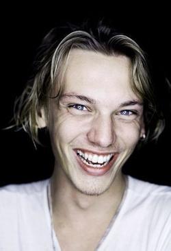 Jamie Campbell Bower picture