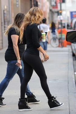 Jennifer Lopez picture