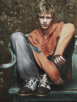 Johnny Lewis picture