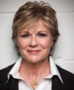Julie Walters picture